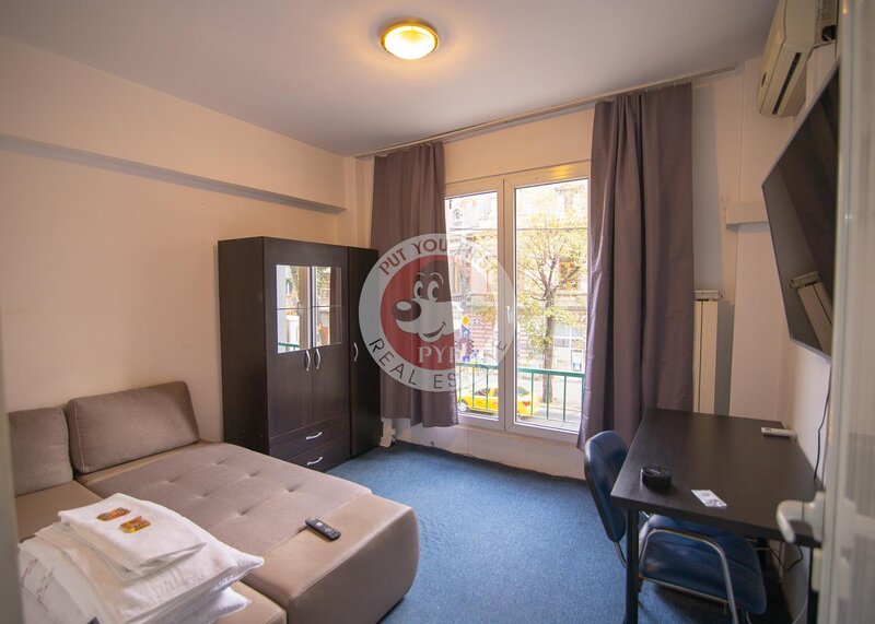 Piata Kogalniceanu  Apartament 3 camere  57mp  decomandat  B8287